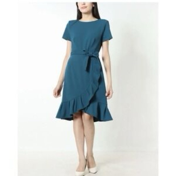 Calvin Klein Short Sleeve Ruffle Tulip Belted Wrap Dress Turquoise Teal Blue 8 - Picture 1 of 6